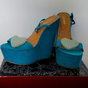 Turquoise wedges